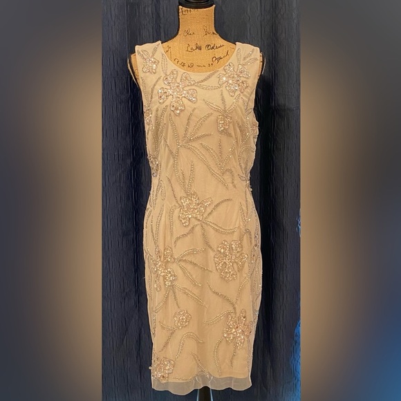 Women’s Beautifully Detailed Sequined Mini Dress - Picture 1 of 11